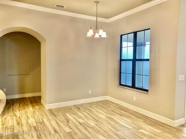2715 Vuldarno Lane, Melbourne, FL 32940