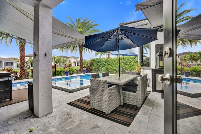 10514 N Lago Vista Circle, Parkland, FL 33076