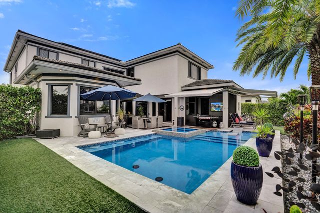 10514 N Lago Vista Circle, Parkland, FL 33076