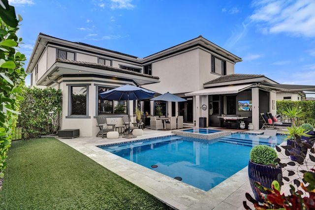 10514 N Lago Vista Circle, Parkland, FL 33076