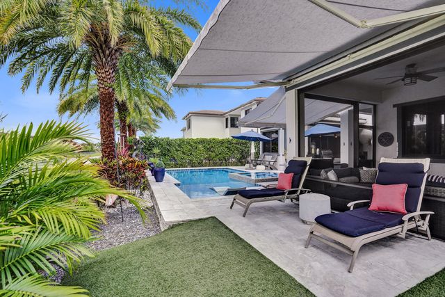 10514 N Lago Vista Circle, Parkland, FL 33076