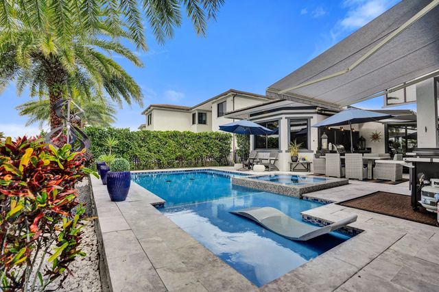 10514 N Lago Vista Circle, Parkland, FL 33076