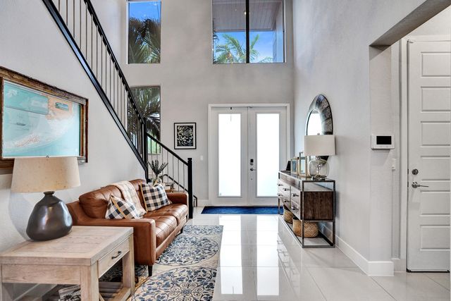 10514 N Lago Vista Circle, Parkland, FL 33076