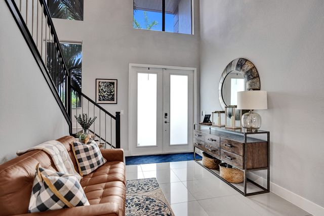 10514 N Lago Vista Circle, Parkland, FL 33076