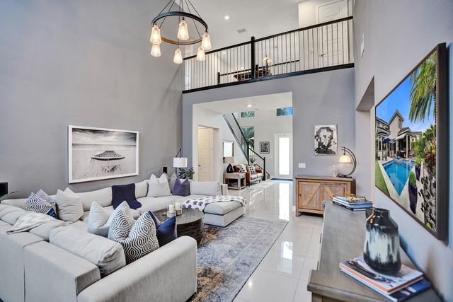 10514 N Lago Vista Circle, Parkland, FL 33076