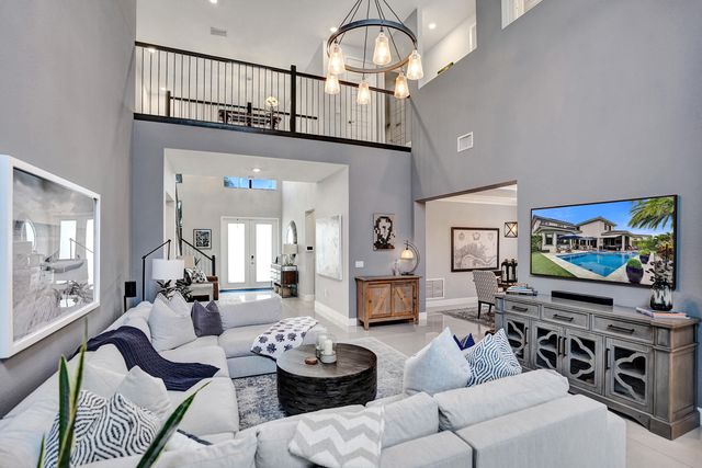 10514 N Lago Vista Circle, Parkland, FL 33076