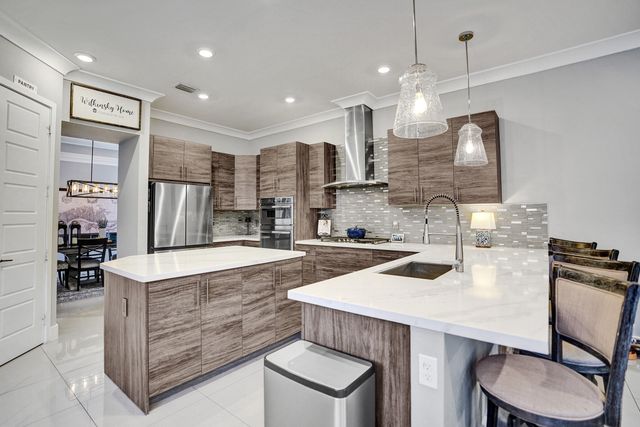 10514 N Lago Vista Circle, Parkland, FL 33076