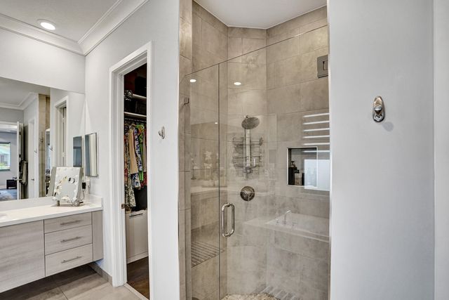 10514 N Lago Vista Circle, Parkland, FL 33076