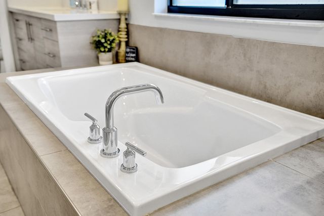 10514 N Lago Vista Circle, Parkland, FL 33076