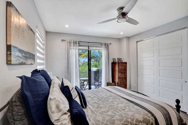 10514 N Lago Vista Circle, Parkland, FL 33076