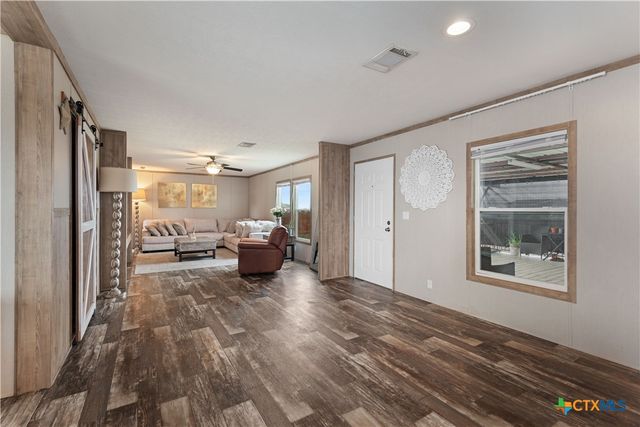 122 Kelp Gull Drive, Del Valle, TX 78617