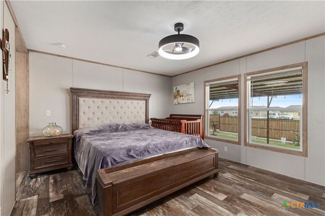 122 Kelp Gull Drive, Del Valle, TX 78617