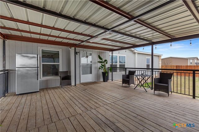 122 Kelp Gull Drive, Del Valle, TX 78617