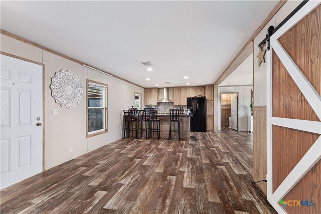 122 Kelp Gull Drive, Del Valle, TX 78617