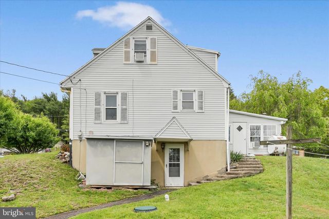 88 HAVEN FAIR LAWN DR, Pottsville, PA 17901