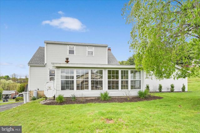 88 HAVEN FAIR LAWN DR, Pottsville, PA 17901