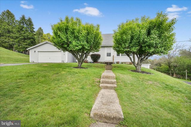 88 HAVEN FAIR LAWN DR, Pottsville, PA 17901
