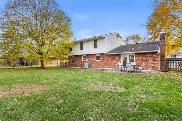 6117 Charlesgate Road, Dayton, OH 45424