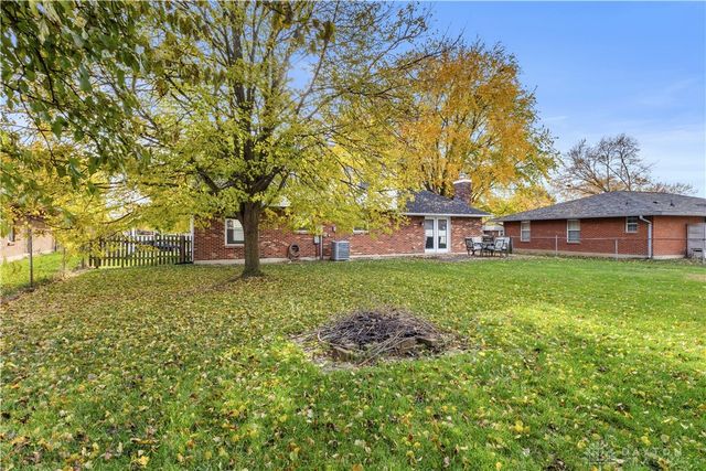 6117 Charlesgate Road, Dayton, OH 45424