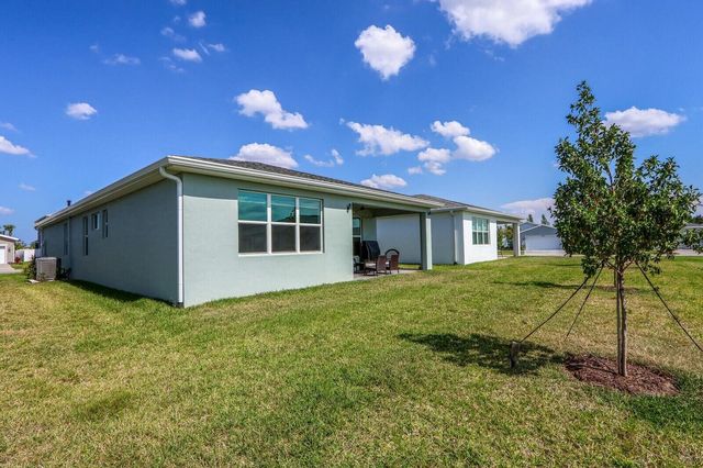 10736 SW Estella Lane, Port St Lucie, FL 34987