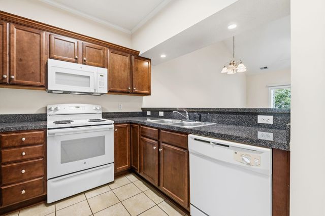 146 Scotch Broom Dr. P203, Little River, SC 29566