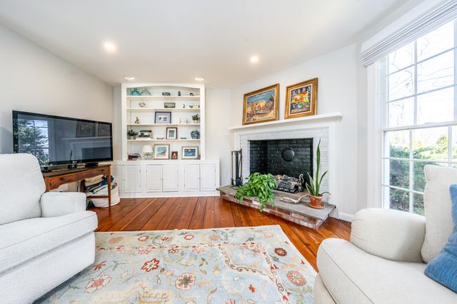 4 Center Place UNIT 11, Orleans, MA 02653