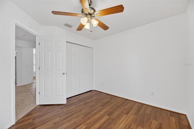 4715 PRESTON WOODS DRIVE, Valrico, FL 33596