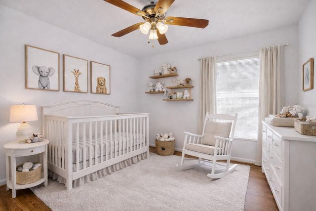 4715 PRESTON WOODS DRIVE, Valrico, FL 33596