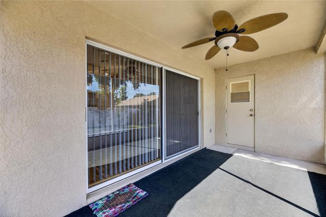 4715 PRESTON WOODS DRIVE, Valrico, FL 33596