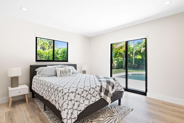 1100 SE 5th Court, Deerfield Beach, FL 33441