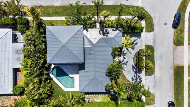 1100 SE 5th Court, Deerfield Beach, FL 33441