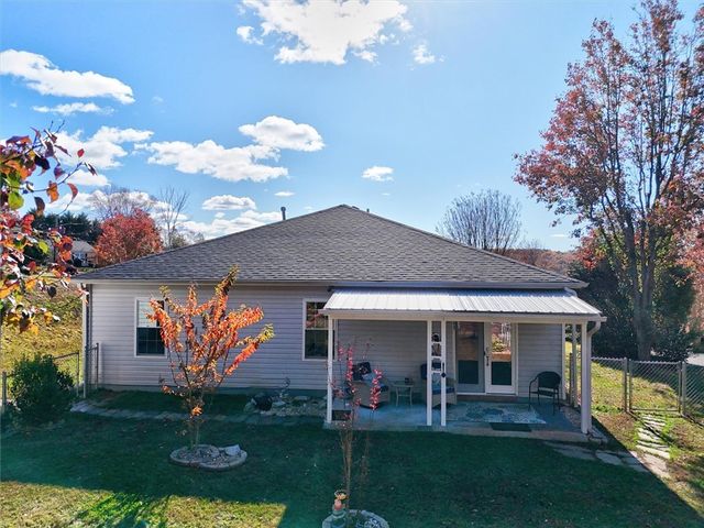 106 Tallahatchie Court, Liberty, SC 29657