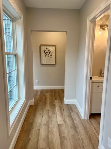 64 Holten 403, Danvers, MA 01923