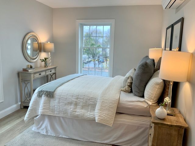 64 Holten 403, Danvers, MA 01923