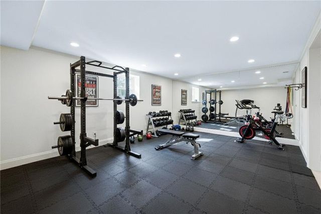 3460 Paces Valley Road NW, Atlanta, GA 30327