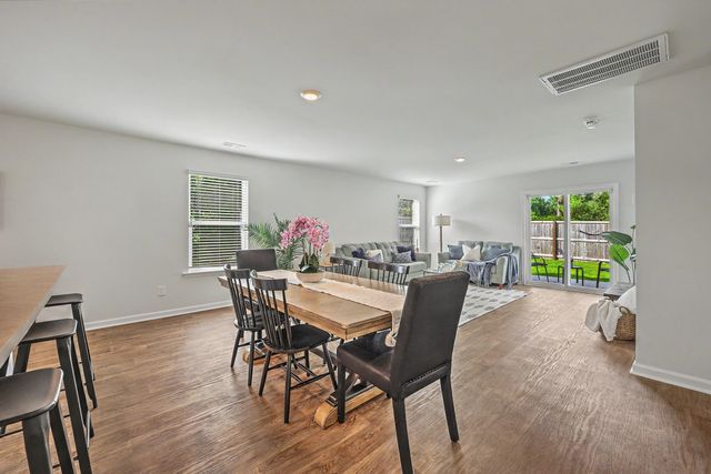 200 Sweet Cherry Lane, Summerville, SC 29486