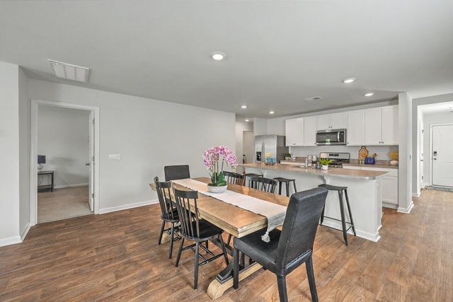 200 Sweet Cherry Lane, Summerville, SC 29486