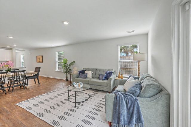 200 Sweet Cherry Lane, Summerville, SC 29486