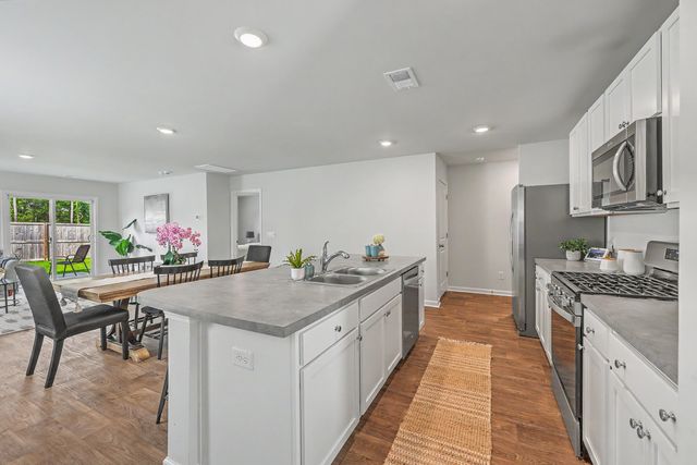 200 Sweet Cherry Lane, Summerville, SC 29486