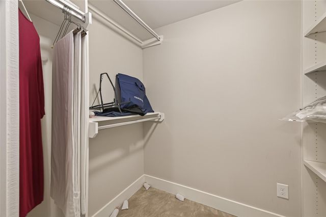 645 E 14th Street, Houston, TX 77008