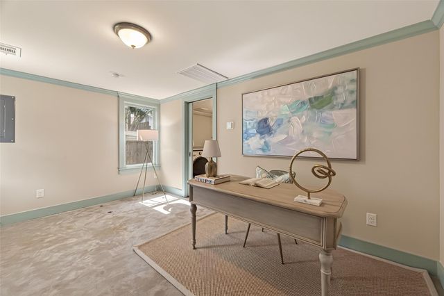 645 E 14th Street, Houston, TX 77008