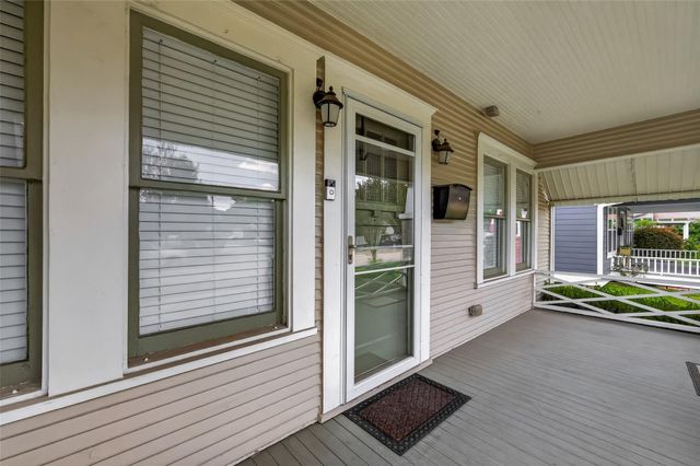 645 E 14th Street, Houston, TX 77008