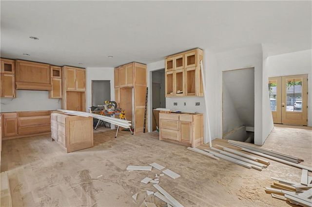 7805 Rosewood Drive, Prairie Village, KS 66208