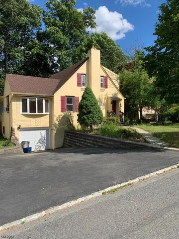 17 Dogwood Ter, Livingston Twp., NJ 07039