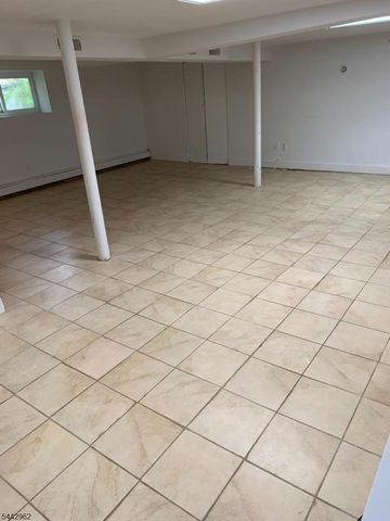 17 Dogwood Ter, Livingston Twp., NJ 07039