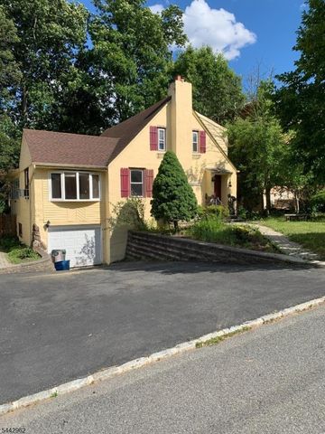 17 Dogwood Ter, Livingston Twp., NJ 07039