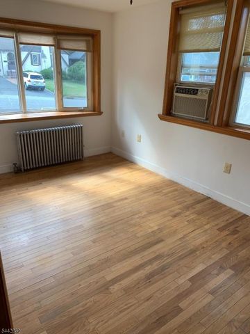 17 Dogwood Ter, Livingston Twp., NJ 07039