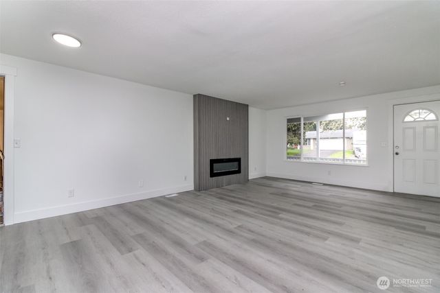 2115 Elm Street SE, Auburn, WA 98092