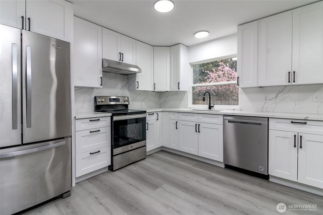 2115 Elm Street SE, Auburn, WA 98092