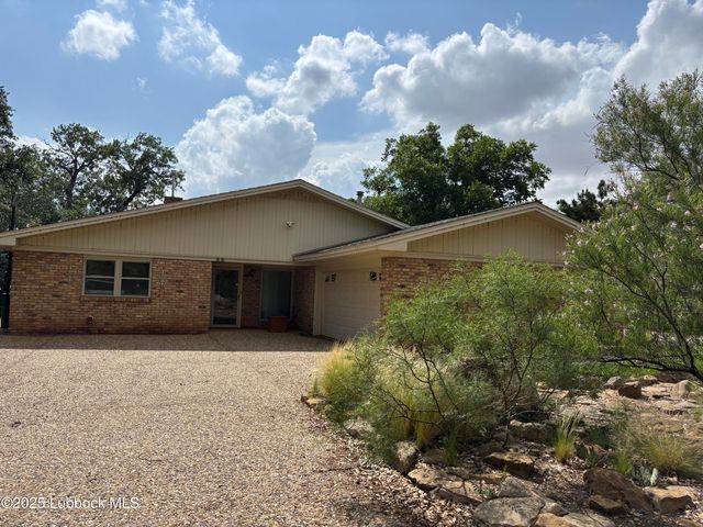 53 E Lakeshore Drive, Ransom Canyon, TX 79366